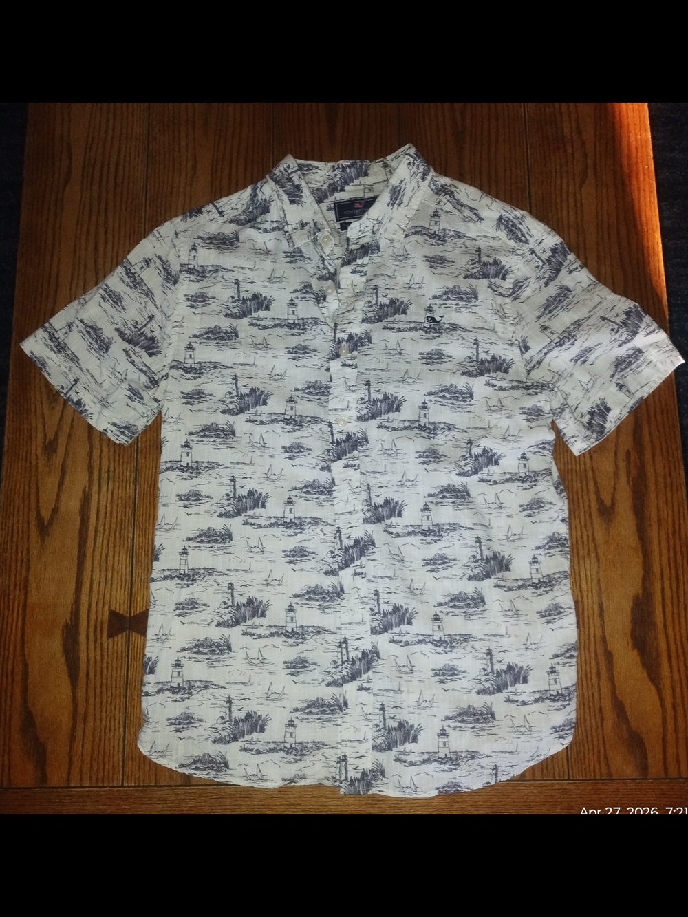 Vineyard Vines Classic Fit Whale Shirt Small